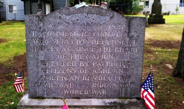 ASHLAND CEMETERY WAR MEMORIAL