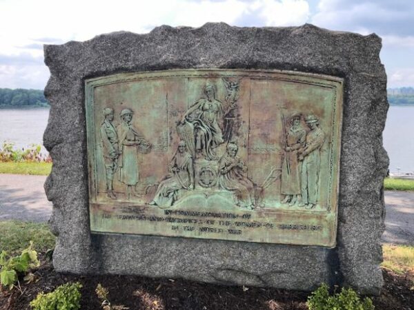 HARRISBURG WOMEN’S WORLD WAR I MEMORIAL