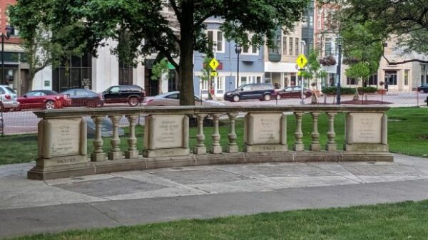 ELYRIA WAR MEMORIAL