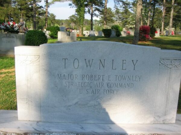 MAJOR ROBERT E TOWNLEY MEMORIAL CEMETERY STONE