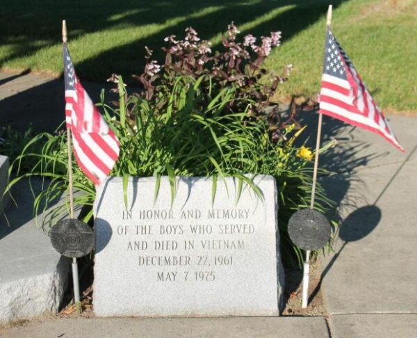 ASHLAND VIETNAM WAR MEMORIAL