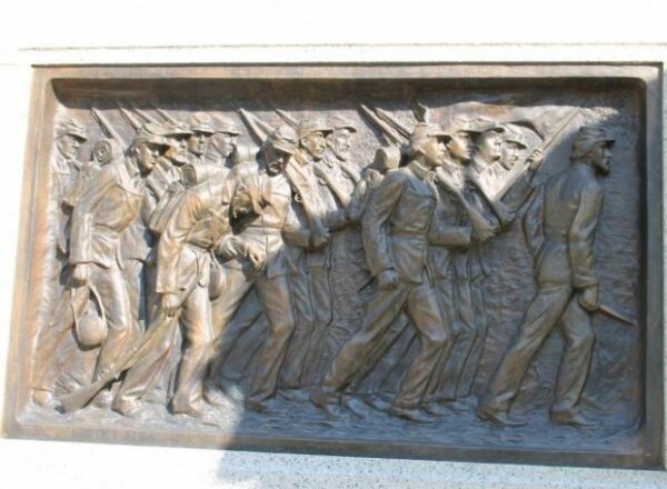 AMESBURY WAR MEMORIAL PLAQUE B
