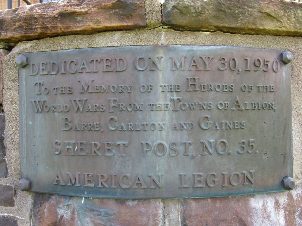 SHERET POST NO. 35 AMERICAN LEGION WAR MEMORIAL PLAQUE