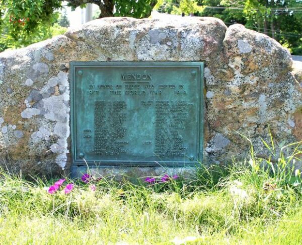 MENDON THE WORLD WAR MEMORIAL