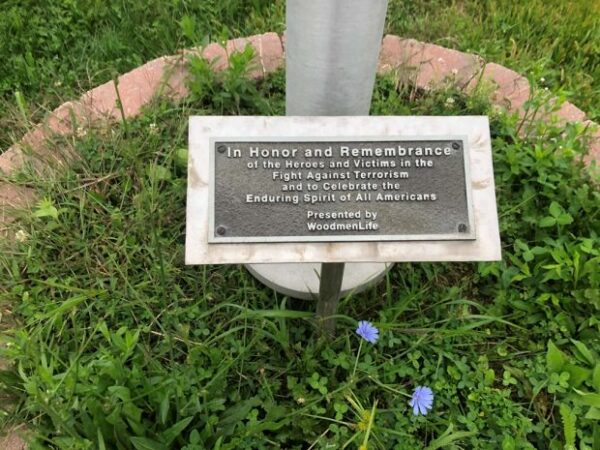 “IN HONOR AND REMEMBRANCE” MEMORIAL PLAQUE