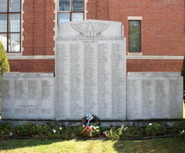 WINCHESTER WAR VETERANS MEMORIAL