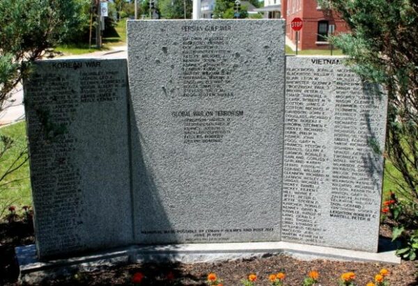 WAKEFIELD WAR VETERANS MEMORIAL