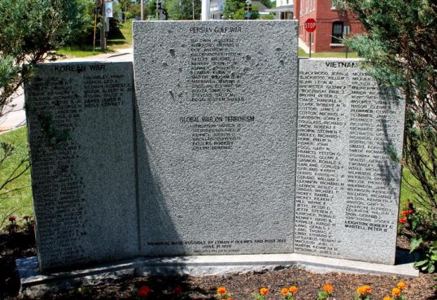 WAKEFIELD WAR VETERANS MEMORIAL
