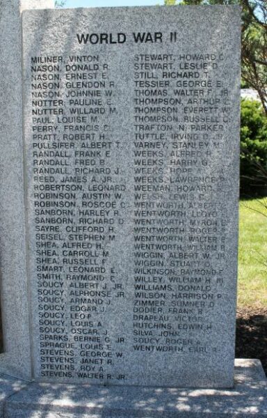 WAKEFIELD WORLD WARS MEMORIAL STONE B