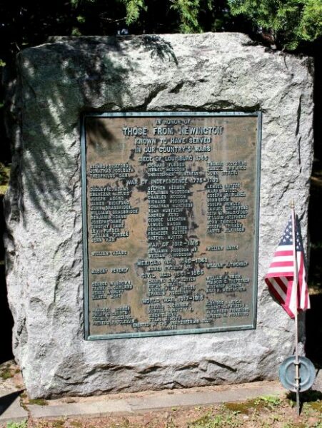 NEWINGTON WAR VETERANS MEMORIAL