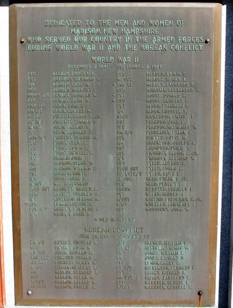 MADISON, N.H. WAR VETERANS MEMORIAL PLAQUE B