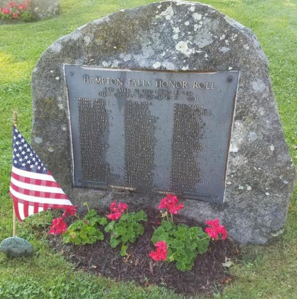 HAMPTON FALLS WORLD WAR I AND II HONOR ROLL MEMORIAL
