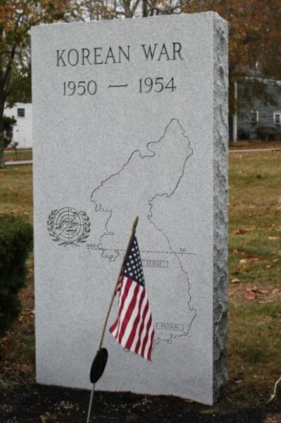 HAMPSTEAD KOREAN WAR MEMORIAL FRONT