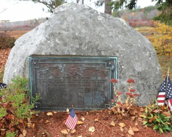 TOWN OF AUBURN WORLD WAR MEMORIAL