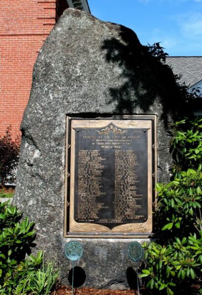 TOWN OF ANTRIM WORLD WAR MEMORIAL
