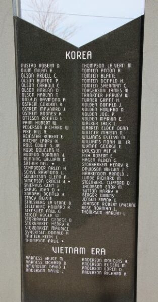 WESTBY AREA VETERANS MEMORIAL STONE L