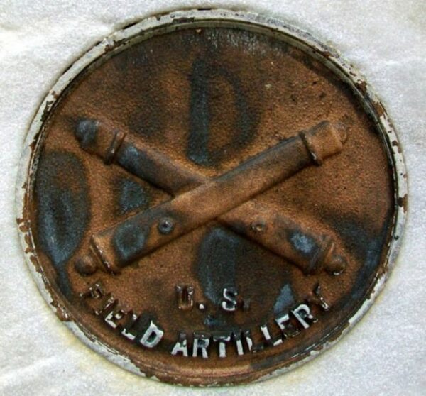 KEARNEY COUNTY WORLD WAR VETERANS MEMORIAL MEDALLION B