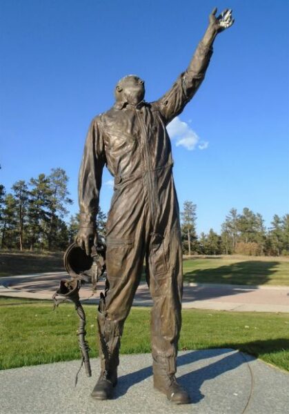 THE AIRMAN MEMORIAL