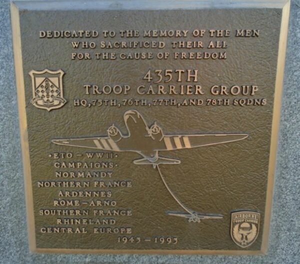 USAF ACADEMY 435TH TROOP CARRIER GROUP WAR MEMORIAL PLAQUE