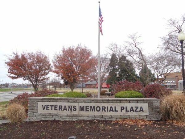 CARBONDALE VETERANS MEMORIAL PLAZA ENTRANCE STONE