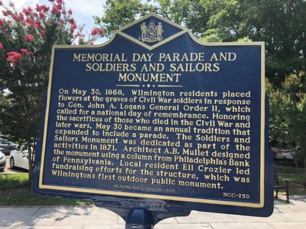 MEMORIAL DAY PARADE AND SOLDIERS AND SAILORS MONUMENT