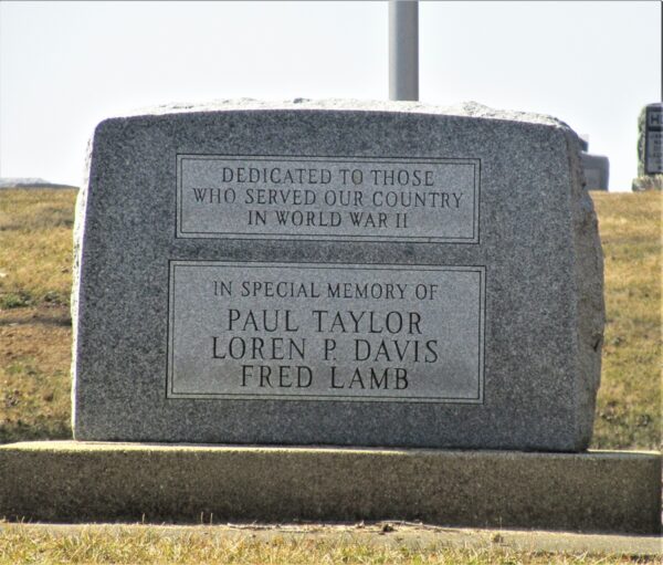 LA FONTAINE WORLD WAR II VETERANS MEMORIAL