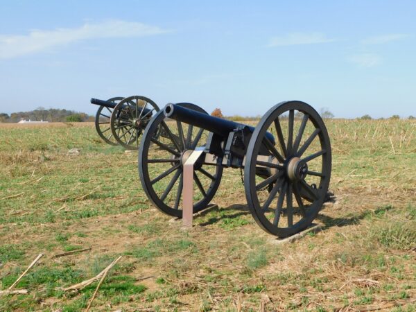 INDEPENDENT BATTERY C, PENNSYLVANIA LIGHT ARTILLERY WAR MEMORIAL CANNONS