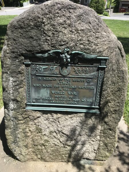 ATHOL WORLD WAR MEMORIAL