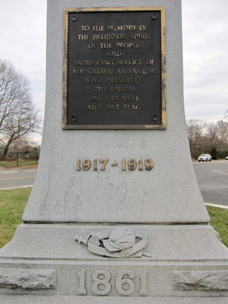 BRIDGEHAMPTON PATRIOTIC SOLDIERS AND SAILORS MEMORIAL PLAQUE A