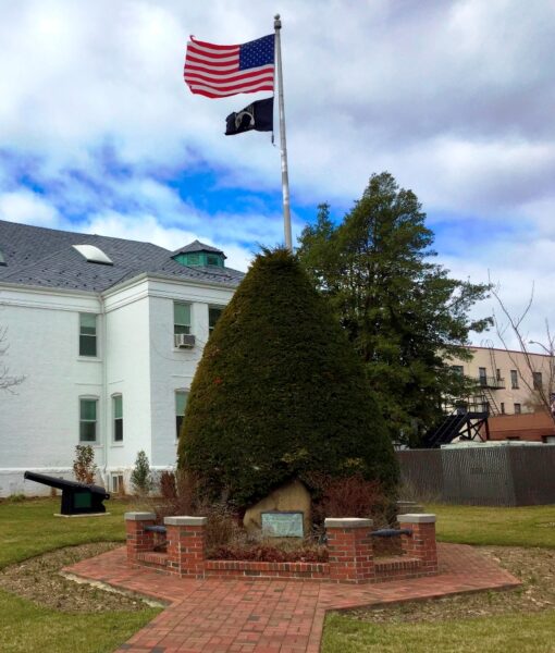 ROCKVILLE CENTRE WORLD WAR MEMORIAL