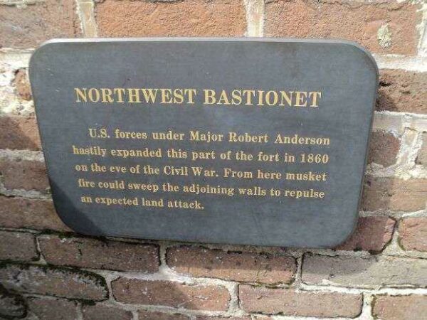 NORTHWEST BASTIONET WAR MEMORIAL PLAQUE