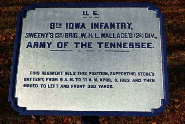U.S. 8TH IOWA INFANTRY MEMORIAL PLAQUE II