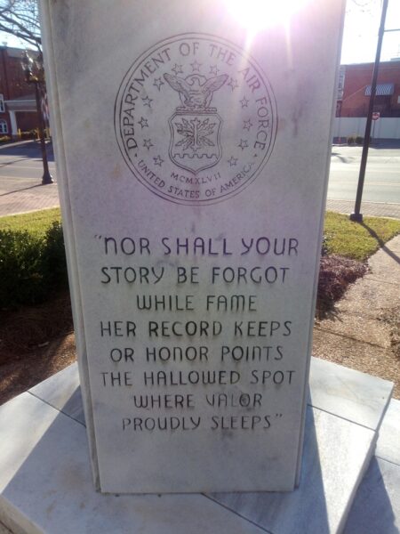 A MEMORIAL TO THE FALLEN SIDE E