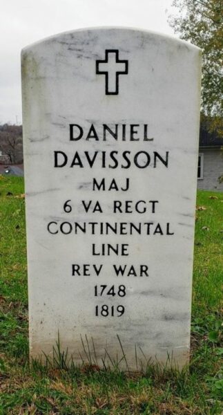 DANIEL DAVISSON REVOLUTIONARY WAR MEMORIAL CEMETERY STONE