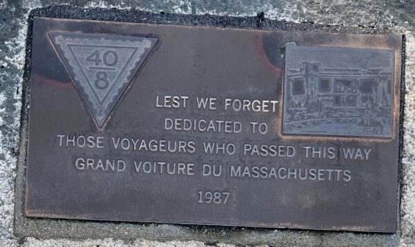 MASSACHUSETTS NATIONAL CEMETERY LEST WE FORGET MEMORIAL PLAQUE