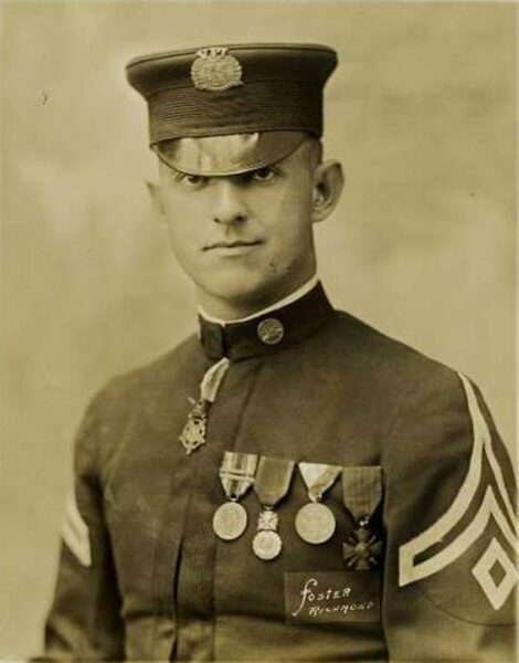 MECKLENBURG COUNTY VETERANS MEMORIAL MEDAL OF HONOR PHOTO