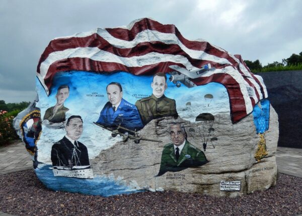 CAPE GIRARDEAU FREEDOM ROCK VETERANS MEMORIAL SIDE A