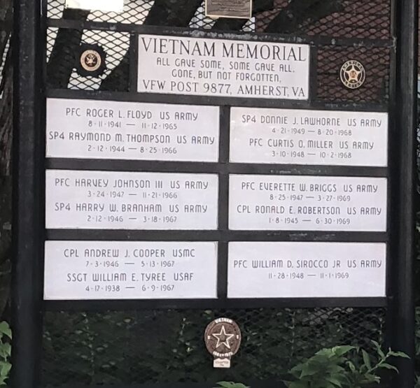 AMHERST COUNTY MARINE HEADQUARTERS BOMBING MEMORIAL PLAQUE