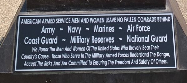 AMERICAN ARMED SERVICE LEAVE NO FALLEN COMRADE BEHIND MEMORIAL PLAQUE