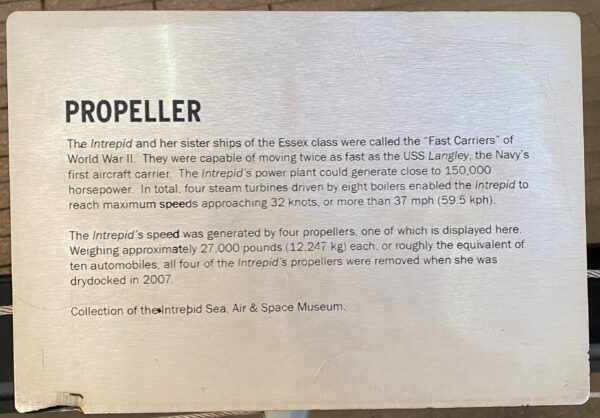 ESSEX CLASS PROPELLER MEMORIAL PLAQUE