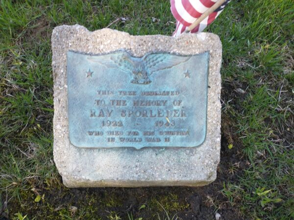 RAY SPORLEDER WAR MEMORIAL TREE PLAQUE