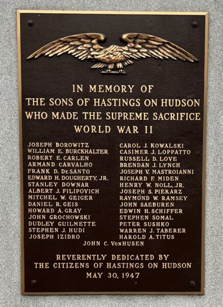 HASTINGS ON HUDSON WORLD WAR II SUPREME SACRIFICE MEMORIAL PLAQUE