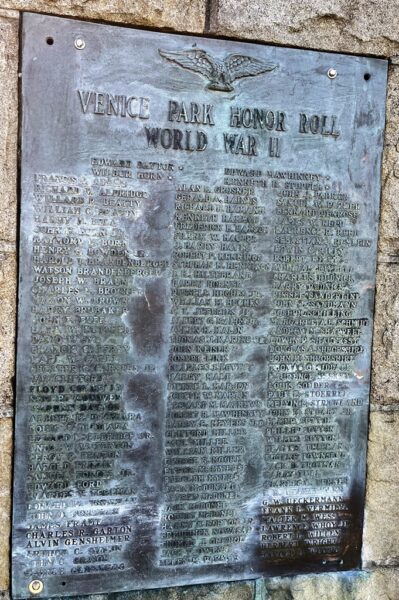 VENICE PARK HONOR ROLL WORLD WAR II MEMORIAL PLAQUE