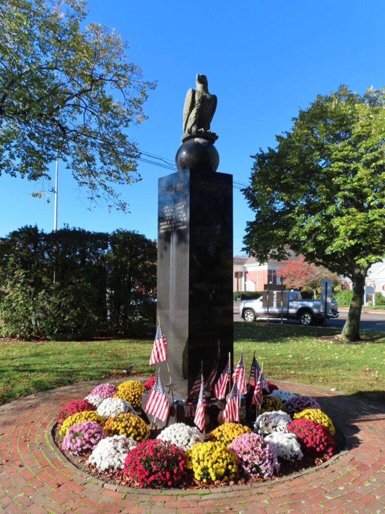 BRIDGEWATER SUPREME SACRIFICE WAR VETERANS MEMORIAL