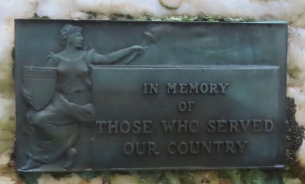 MIDDLEBORO VETERANS MEMORIAL FLAGPOLE PLAQUE