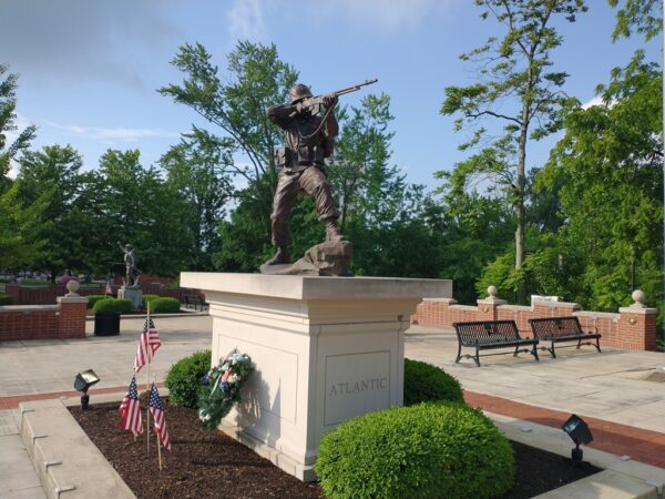 TRUMBULL COUNTY WORLD WAR II VETERANS MEMORIAL TABLET