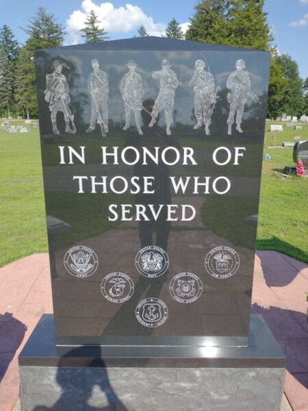 CAMDEN CEMETERY VETERANS MEMORIAL FRONT