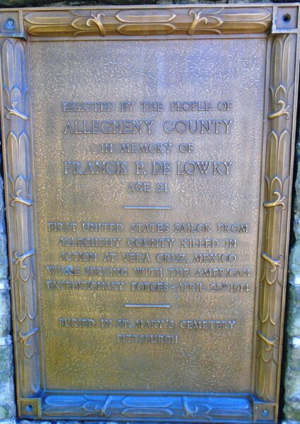 FRANCIS P. DE LOWRY WAR MEMORIAL PLAQUE