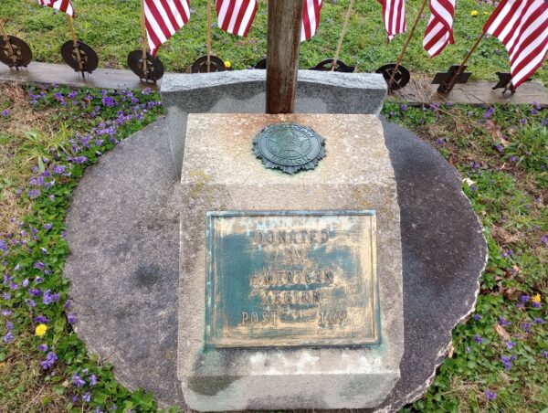 AMERICAN LEGION POST 160 MEMORIAL FLAGPOLE PLAQUE
