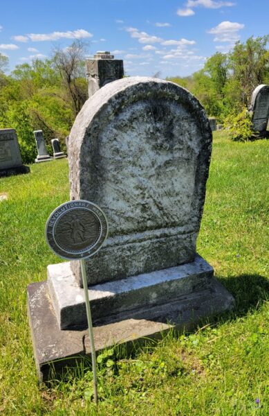 THOMAS WARD REVOLUTIONARY WAR SOLDIER MEMORIAL CEMETERY STONE